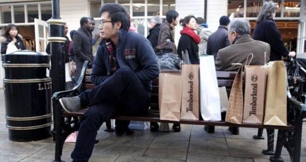 中國(guó)人狂愛(ài)比斯特驚動(dòng)BBC，但這家折扣村早被外媒扒皮了
