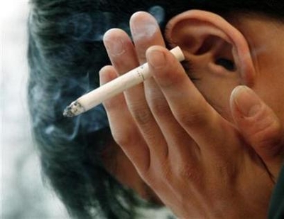 日本：自動售煙機(jī)“相面”賣煙