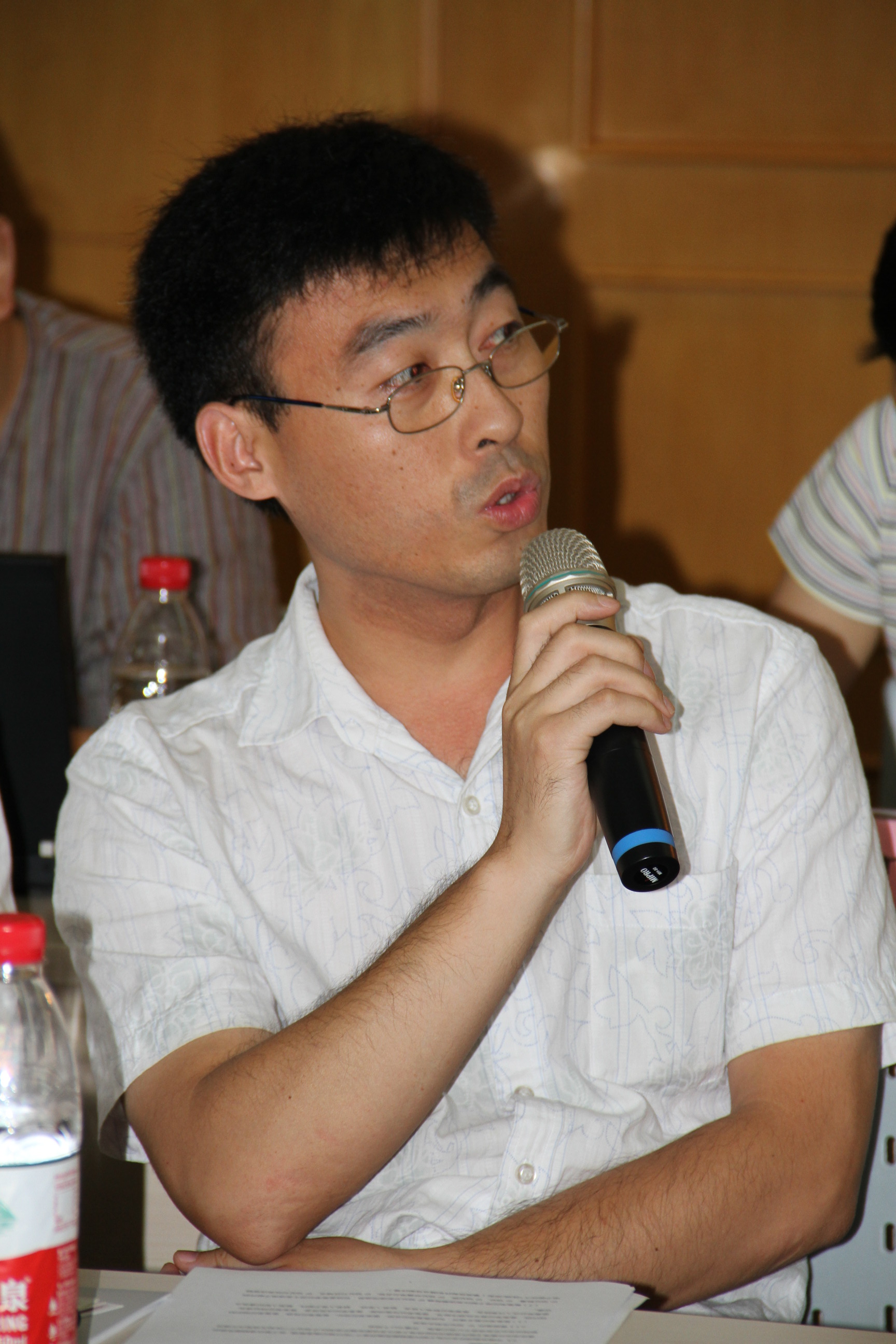 電子郵件規(guī)范2013年第一次會議在京舉行