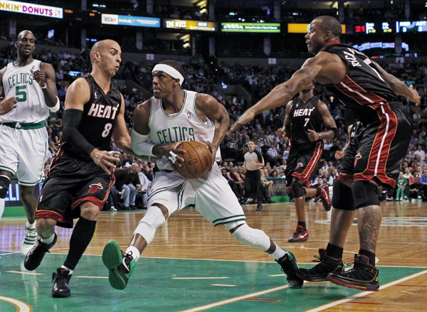 NBA：綠衫軍滅火 騎士駕馭公牛 雙雙晉級(jí)