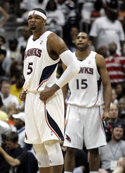 NBA季后賽：雄鹿頂翻老鷹 掘金扳倒爵士