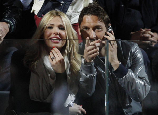 羅馬大師賽：納達(dá)爾強(qiáng)勢晉級(jí) 穆雷黯然出局