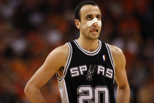 NBA：納什狂砍33分 太陽主場擊退馬刺1:0領(lǐng)先