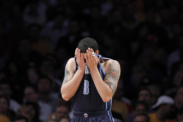 NBA：科比30分“三叉戟”發(fā)威 湖人勝爵士2:0