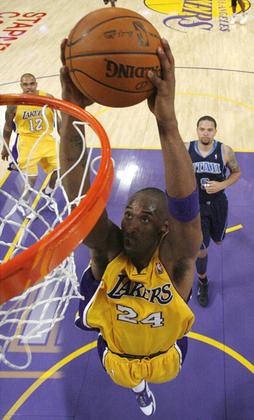 NBA：科比30分“三叉戟”發(fā)威 湖人勝爵士2:0