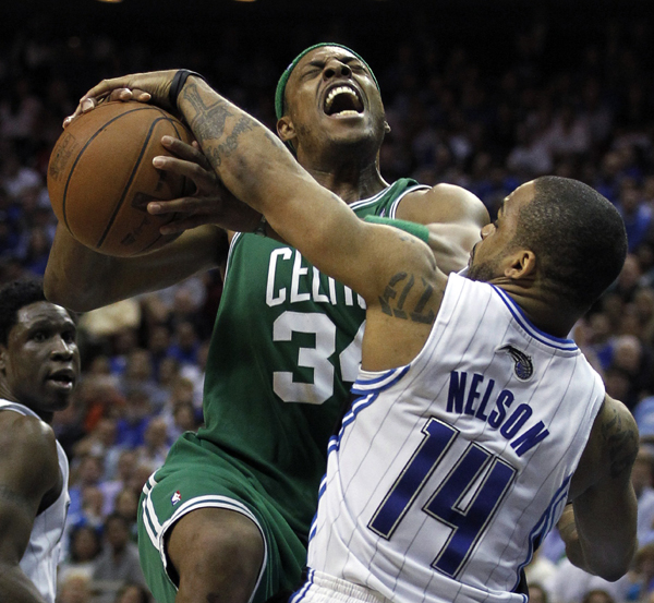 NBA：霍華德翻江倒海 魔術再下一城2:3凱爾特人