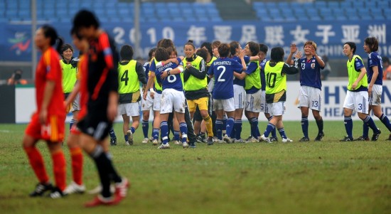 中國(guó)女足0:2不敵日本 首次無(wú)緣世界杯決賽圈