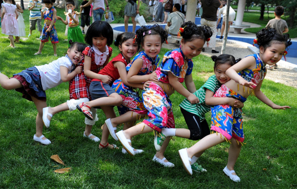 快樂(lè)兒童節(jié) 運(yùn)動(dòng)過(guò)六一