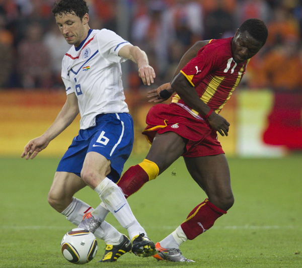 熱身賽：范德法特傳射造點(diǎn)球 荷蘭4:1大勝加納