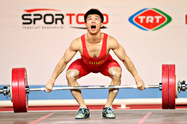 舉重世錦賽:中國選手摘金奪銀