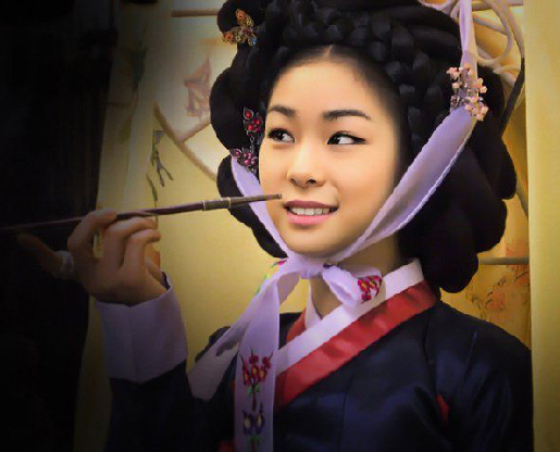 金妍兒穿韓服拜年