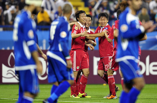 亞洲杯：中國隊2:0完勝10人科威特 取得開門紅