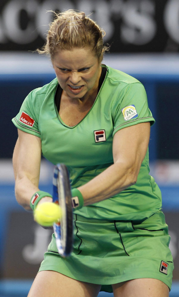 澳網(wǎng)：費德勒五盤首勝“克星” 李娜兩盤輕松闖關(guān)