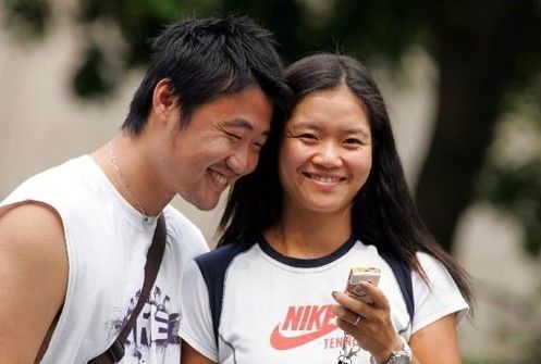 李娜私房照女人味十足 與老公大秀恩愛(ài)