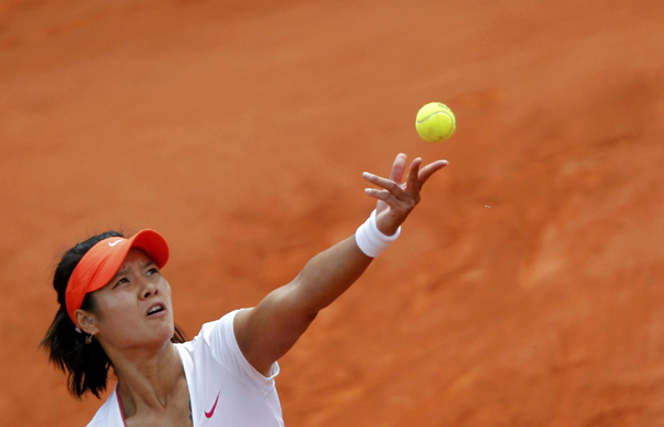 法網(wǎng)：李娜2:1逆轉(zhuǎn)首進(jìn)八強(qiáng) 再創(chuàng)中國女網(wǎng)歷史