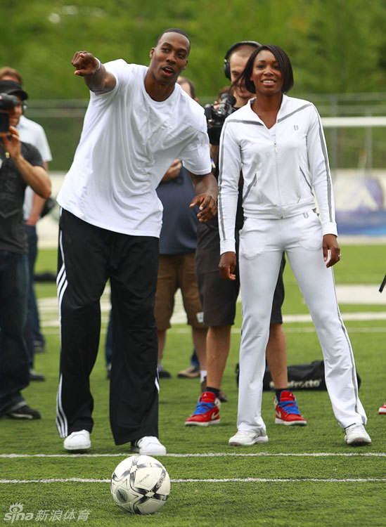 霍華德珍藏老照片